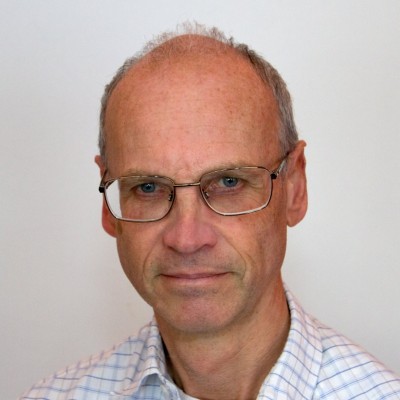 André